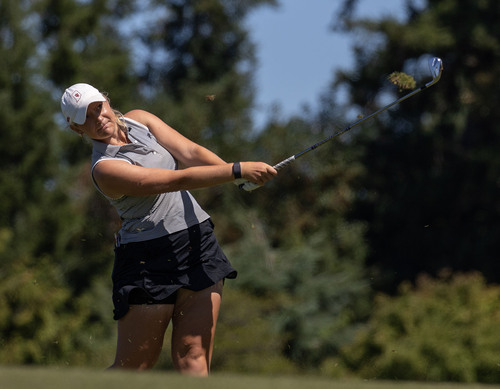 CAROLINE SMITH (CHAMPION) 4